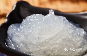 Peach Gum and Bird's Nest in Coconut Milk