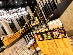 -星巴克臻选(湖滨道店)