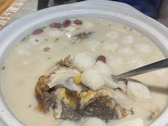 手工自制鱼头鱼丸-黄泥岗·地道湖北菜(奥特莱斯店)