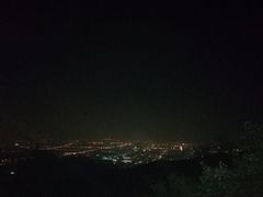 -鬼笑石后山停车场