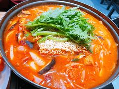 部队火锅-山海珍味韩国料理(奥城店)