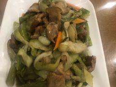 花肉炒恩平芋苗-大唐靓汤江门私房菜(景田店)