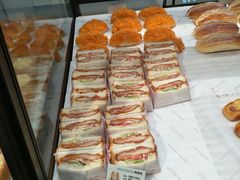 -格瑞思动物奶油生日蛋糕(圆融店)