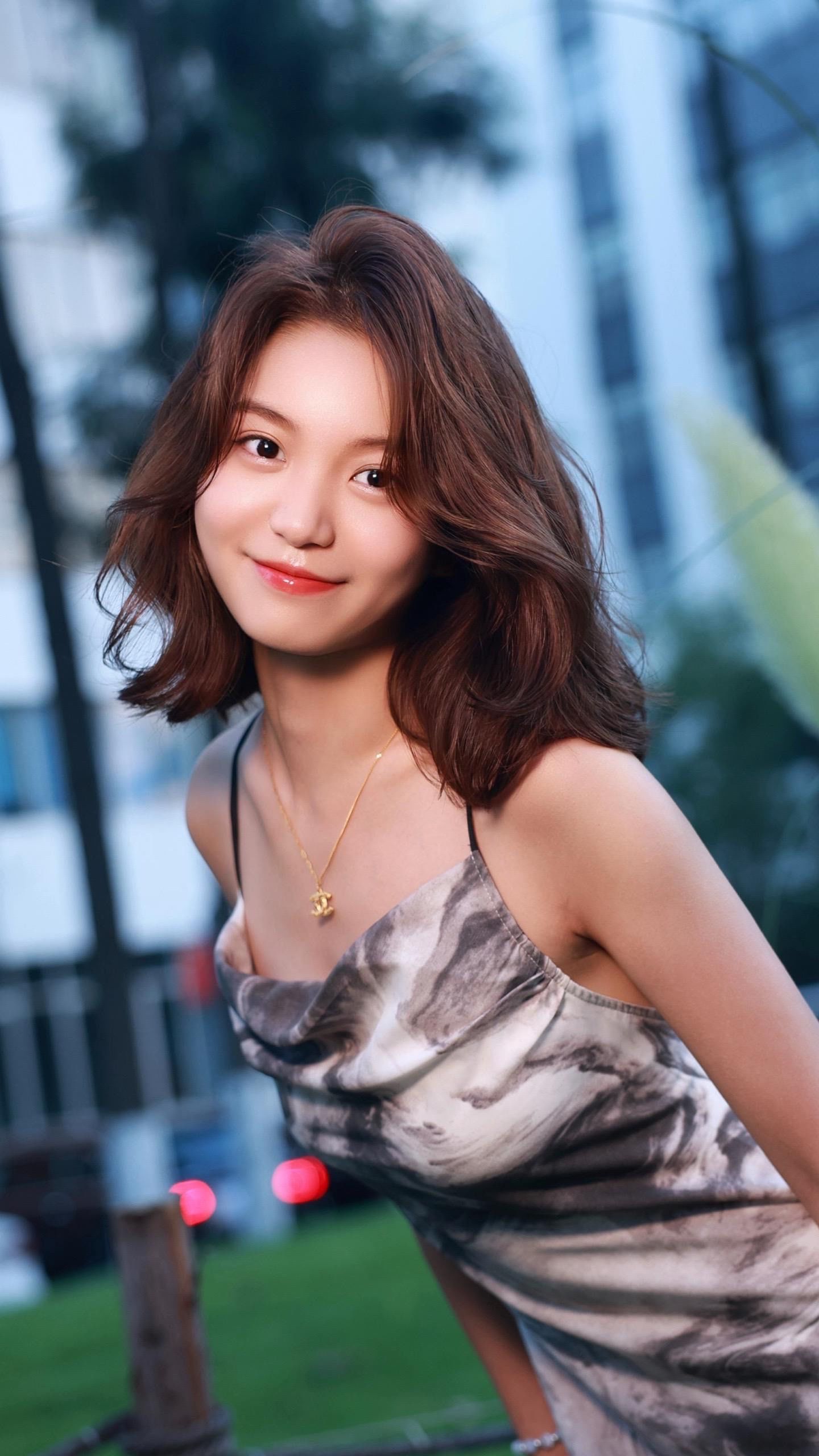 卷发 #最美发型 #中长发烫发发型推荐 #广州海珠区发型设计