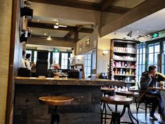 -星巴克(武康路店)
