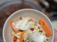 -吃饭皇帝大土家民族菜(正大广场店)