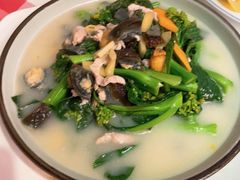 -龙桥私厨·姜花菊花过桥鱼·顺德菜(容桂店)