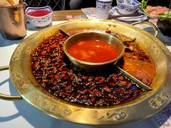 -哥老官重庆美蛙鱼头(日月光店)