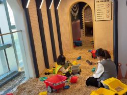 -meland club亲子乐园(北京芳圆里ID MALL店)