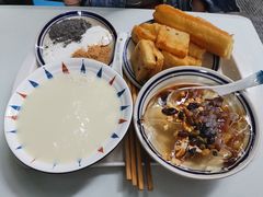 -正南齐北·老街糯米团(洪崖洞店)