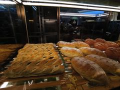 -奈雪的茶(亨特国际广场店)