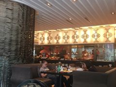 -圣丰索菲特·2 On 988 Café 自助餐厅