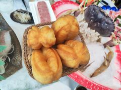 -海鲨湾海鲜会馆(百家湖1912店)
