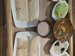 -岗底斯尼泊尔餐厅(万达店)