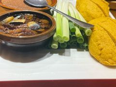 -乔家小院•非遗驴肉•本地小海鲜(滨河路店)
