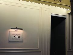 -THE OLD HOUSE酒吧