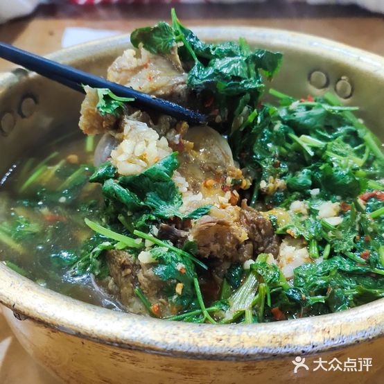 洪师傅特色羊筒骨