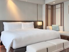 -上海虹桥祥源希尔顿酒店