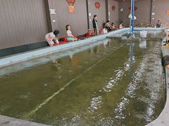-光头佬室内钓虾场·烧烤·团建·亲子(中山八路店)