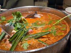 -野山舂·贵州现舂酸汤牛肉(民生路店)