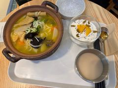 -轻蔬不用等·素食(江苏路店)