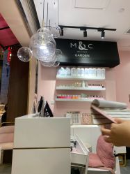 -蜜丝卡伦美甲美睫半永久