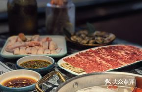 Signature Fermented Vinegar Hot Pot