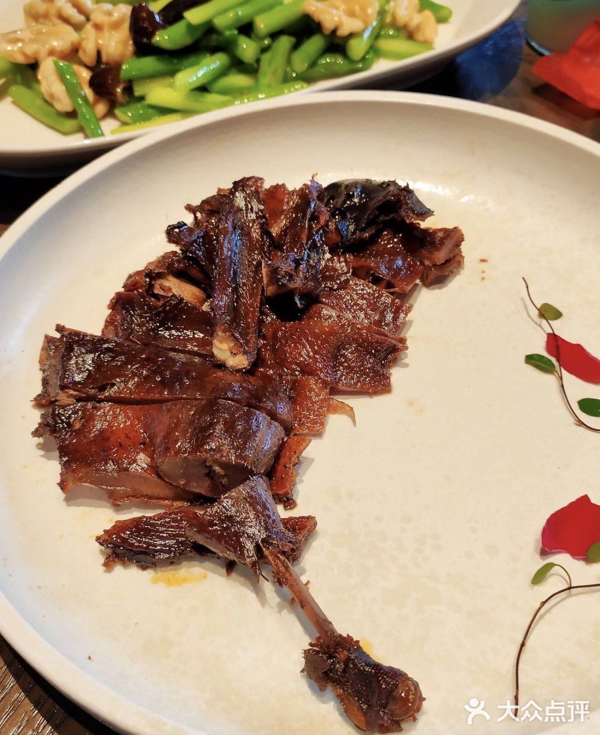 这家湘菜有点哇塞！环境菜品都很棒