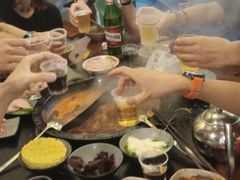 -重庆川渝肥妹火锅