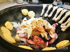 -小媳妇铁锅炖鱼(世博园店)