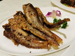 烤子鱼-梅龙镇酒家(南京西路总店)