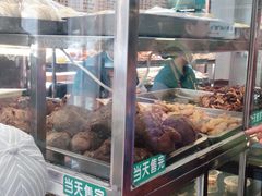 面包甜点陈列柜-护国寺小吃(地安门店)