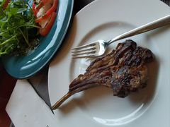 -东西风牛排馆周末烧烤自助(首都机场希尔顿店)