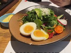 托斯卡尼蔬菜沙拉配酸奶芒果汁-原石牛扒·约会餐厅(龙城万科里店)