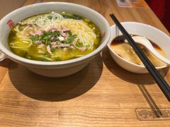 -呼啦面馆·头牌豌杂面(珠江国际B区店)