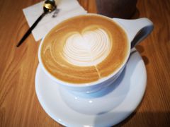 -ZING COFFEE 镜咖啡