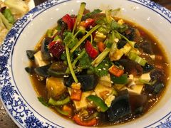 -长城东北菜(新港西路店)