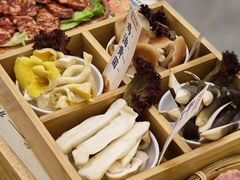 -阿婆情腊排骨火锅(金虹路店)