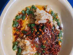 味碟-马路边边串串香(苗栗路店)
