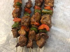 彩椒牛肉串-蚝火爆·烧烤餐厅
