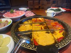 -黄家码头老火锅(解放碑旗舰店)