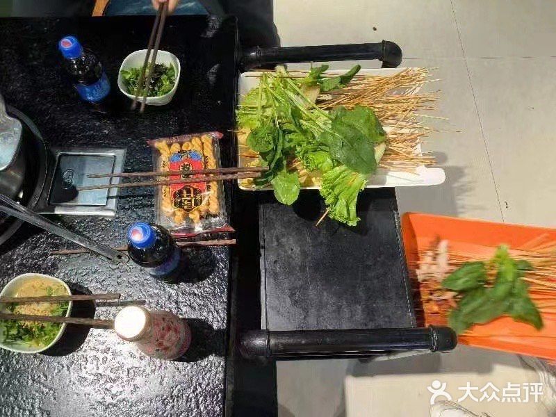 可以聊天喝酒,生活气息很浓,里面相对比较安静