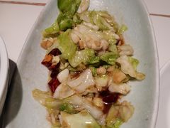 -阿瓦山寨·湘菜现炒·剁椒鱼头王(咸阳总店)