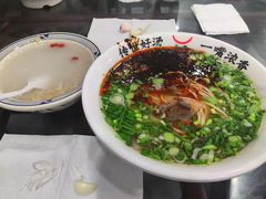 -牛一嘴·兰州牛肉面·大盘鸡(财富中心店)