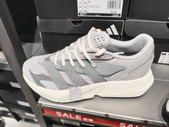 -五环Outlets(高新工厂店)