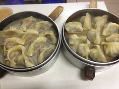 -金城包子牛肉灌汤包(台东四路店)