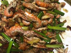 -超越海鲜屋(飞龙物业店)
