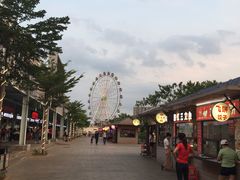 -四川小胡子海鲜(丁村万人海鲜广场店)