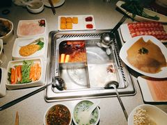 -海底捞大排档火锅(悦荟广场店)