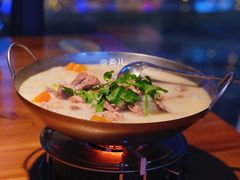-先启半步颠小酒馆(白麓里店)